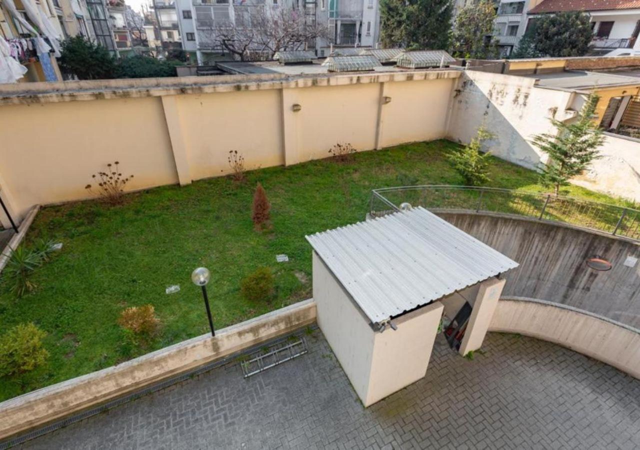 Comfy Cozy Apartment Close To Metro Turim Exterior foto