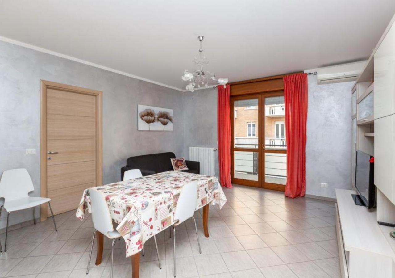 Comfy Cozy Apartment Close To Metro Turim Exterior foto